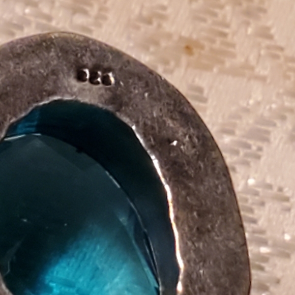 925 STAMPED SILVER ,BLUE TOPAZ, EARRINGS - Picture 4 of 4